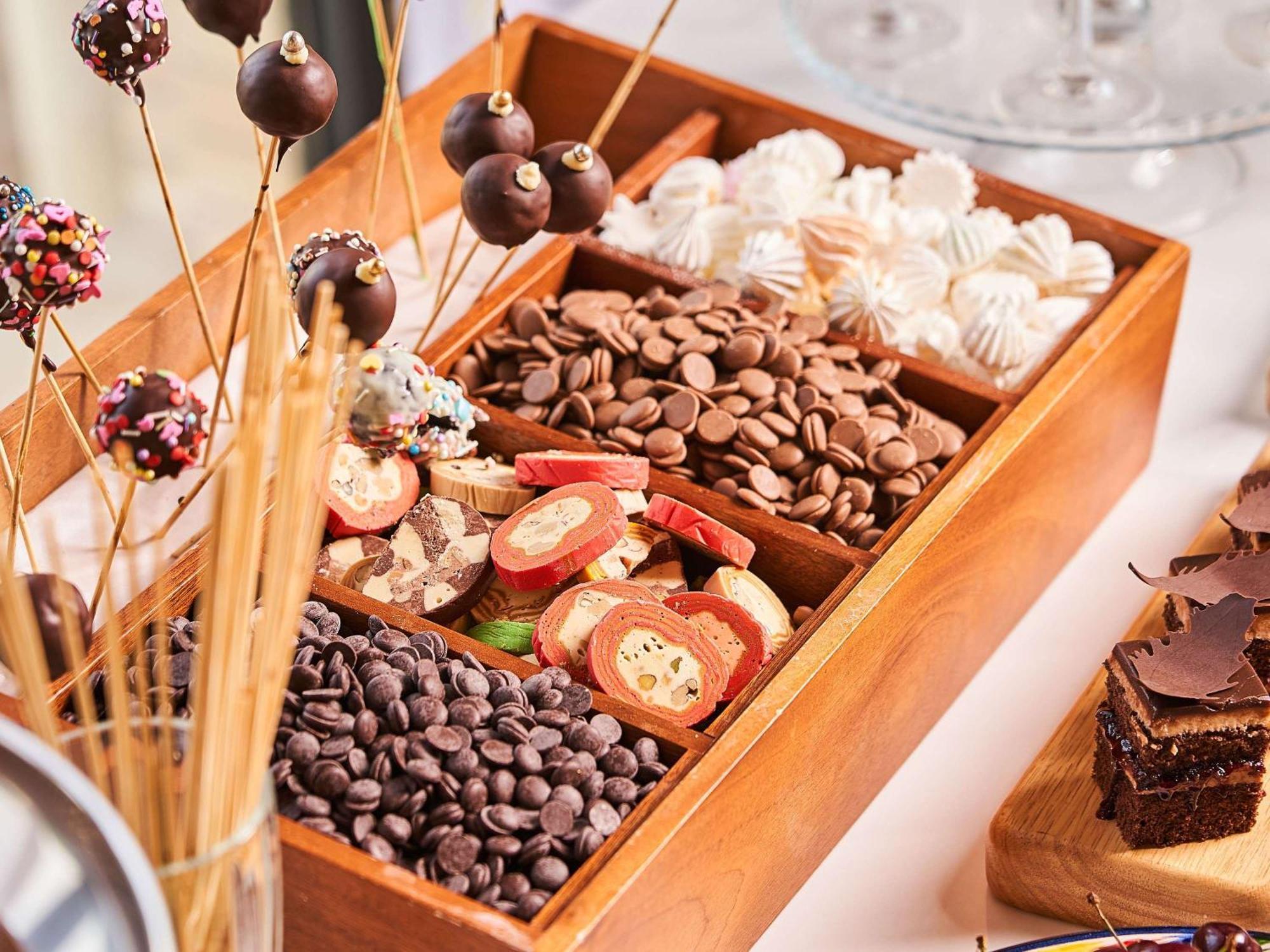 Moevenpick 사마르칸트 외부 사진